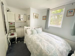 Photo 9- click for photo gallery